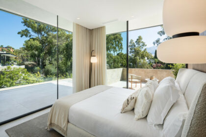 83cb4b8a51b530c53bb2f38a82cc13f4 - 20