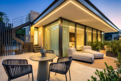 83cb4b8a51b530c53bb2f38a82cc13f4 - 23