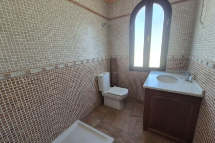 83cf3683ea47c293f1b2daf6640395db - 15