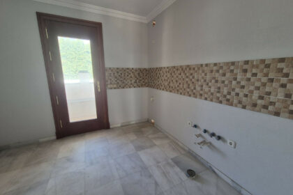 83cf3683ea47c293f1b2daf6640395db - 20