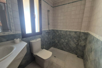 83cf3683ea47c293f1b2daf6640395db - 22