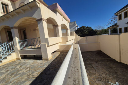 83cf3683ea47c293f1b2daf6640395db - 25