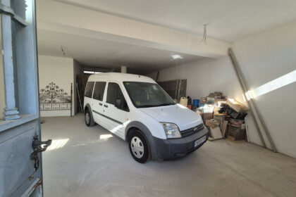 83cf3683ea47c293f1b2daf6640395db - 27