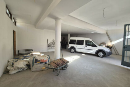 83cf3683ea47c293f1b2daf6640395db - 29