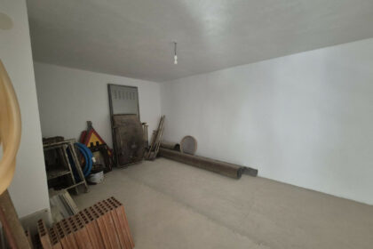 83cf3683ea47c293f1b2daf6640395db - 30