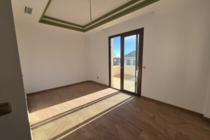 83cf3683ea47c293f1b2daf6640395db - 7