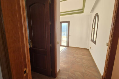 83cf3683ea47c293f1b2daf6640395db - 9