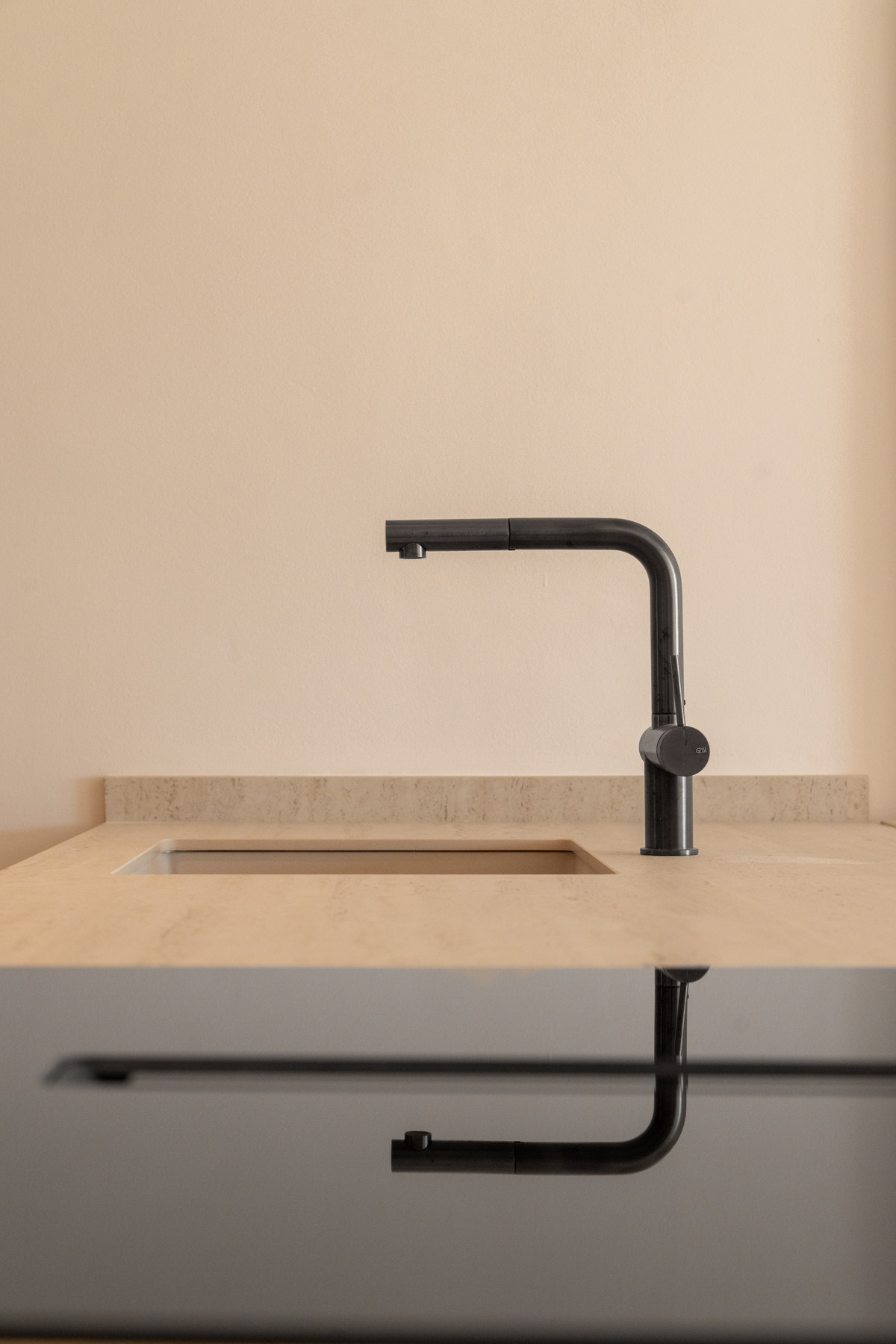 874035775e12728e265fbcf01c0c5bf2 - 16