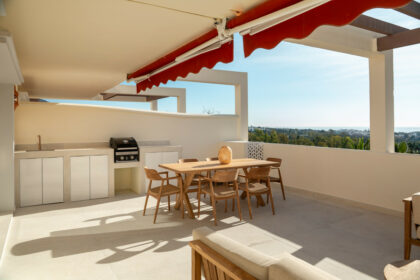 874035775e12728e265fbcf01c0c5bf2 - 28