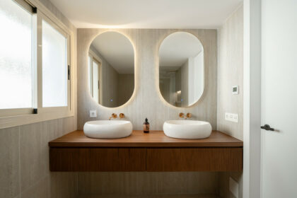 874035775e12728e265fbcf01c0c5bf2 - 32