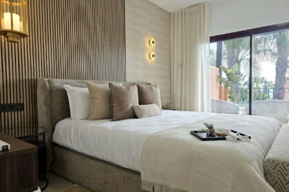 87fa9ec90561a90f03715f2b717059a4 - 12