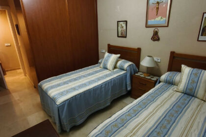 880437496701bf98f501a591a1eb2b31 - 14