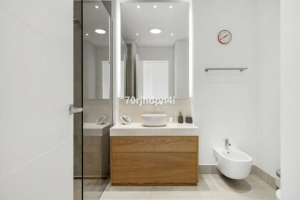 8939c70308eccacf9cb64fbca66a9a87 - 13