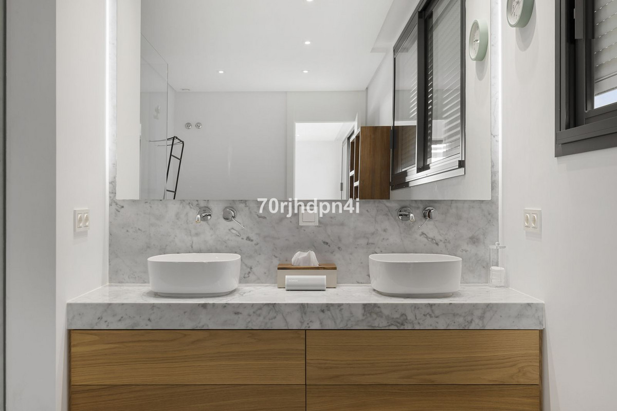 8939c70308eccacf9cb64fbca66a9a87 - 14