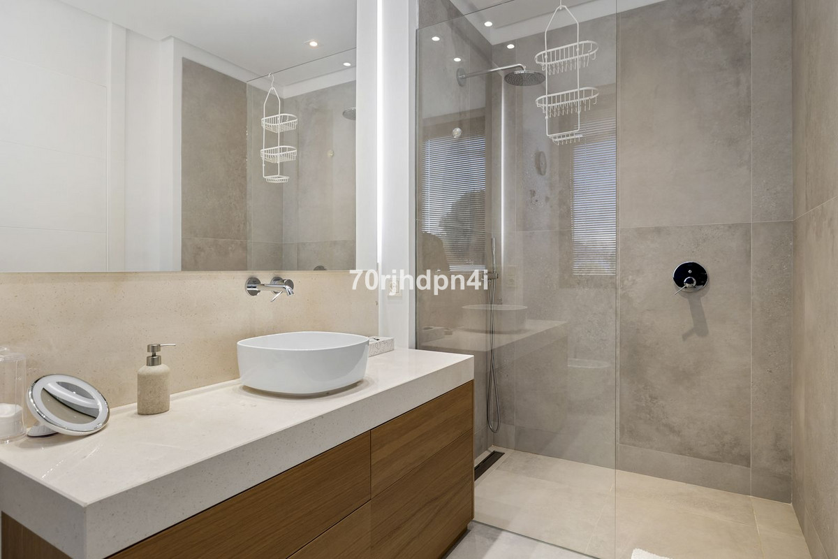 8939c70308eccacf9cb64fbca66a9a87 - 41