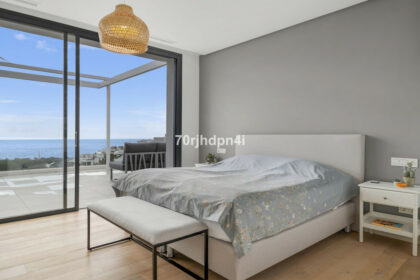 8939c70308eccacf9cb64fbca66a9a87 - 42