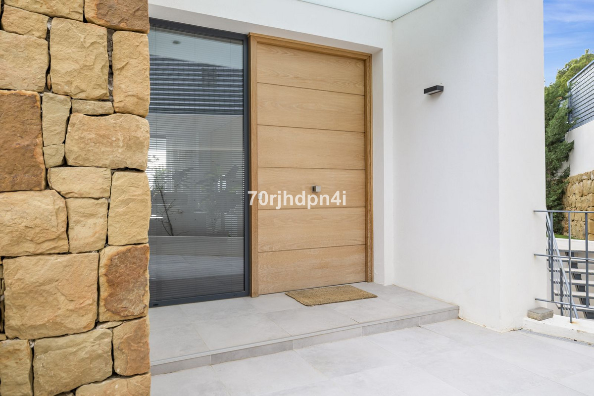 8939c70308eccacf9cb64fbca66a9a87 - 50