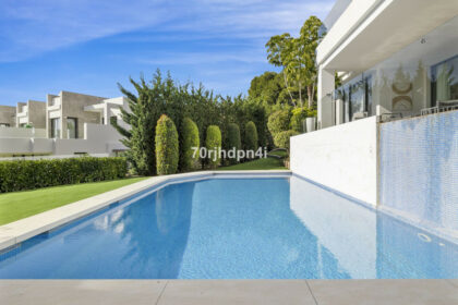 8939c70308eccacf9cb64fbca66a9a87 - 54