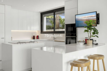 8939c70308eccacf9cb64fbca66a9a87 - 7