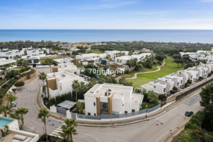 8939c70308eccacf9cb64fbca66a9a87 - 72