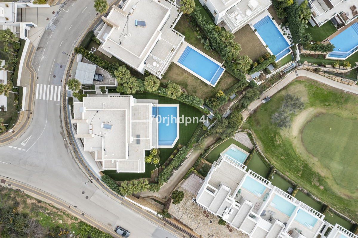 8939c70308eccacf9cb64fbca66a9a87 - 75