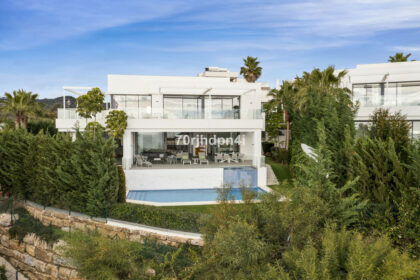 8939c70308eccacf9cb64fbca66a9a87 - 76