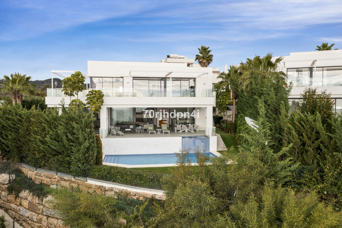 8939c70308eccacf9cb64fbca66a9a87 - 76