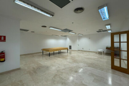 8a7efd14cb82a7bf7784e0061a8b1945 - 10