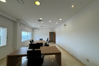 8a7efd14cb82a7bf7784e0061a8b1945 - 14