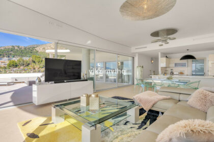 8bea7b3ca7008fcaae29654276e6d6be - 10