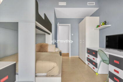 8bea7b3ca7008fcaae29654276e6d6be - 16