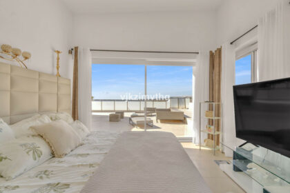 8bea7b3ca7008fcaae29654276e6d6be - 23