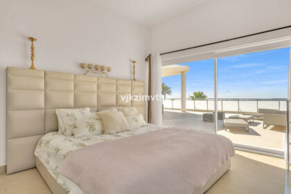 8bea7b3ca7008fcaae29654276e6d6be - 24