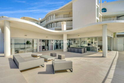 8bea7b3ca7008fcaae29654276e6d6be - 26