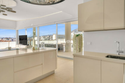 8bea7b3ca7008fcaae29654276e6d6be - 7