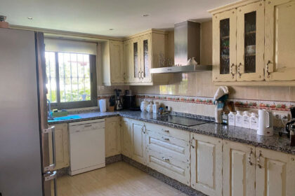 8bf0fc89fa7a5e4ade42531553f0ba11 - 5