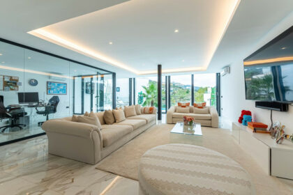 900c2f52f6382fe39bb4a62ec2e8a758 - 24