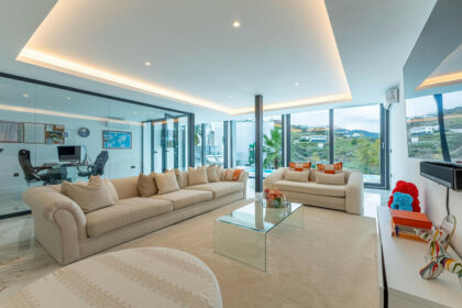 900c2f52f6382fe39bb4a62ec2e8a758 - 25