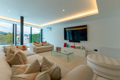 900c2f52f6382fe39bb4a62ec2e8a758 - 30