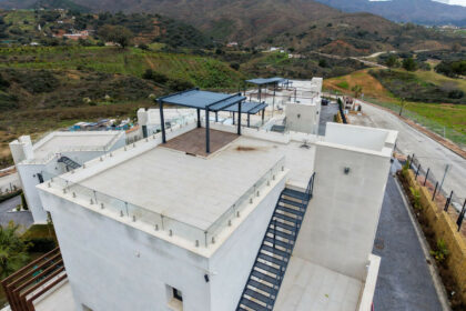 900c2f52f6382fe39bb4a62ec2e8a758 - 42