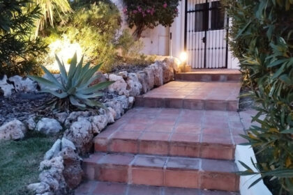 918c0b1600b9f09ecf8c96426947e819 - 25