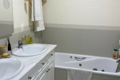 93c49675396428b99f232c64c253563c - 12