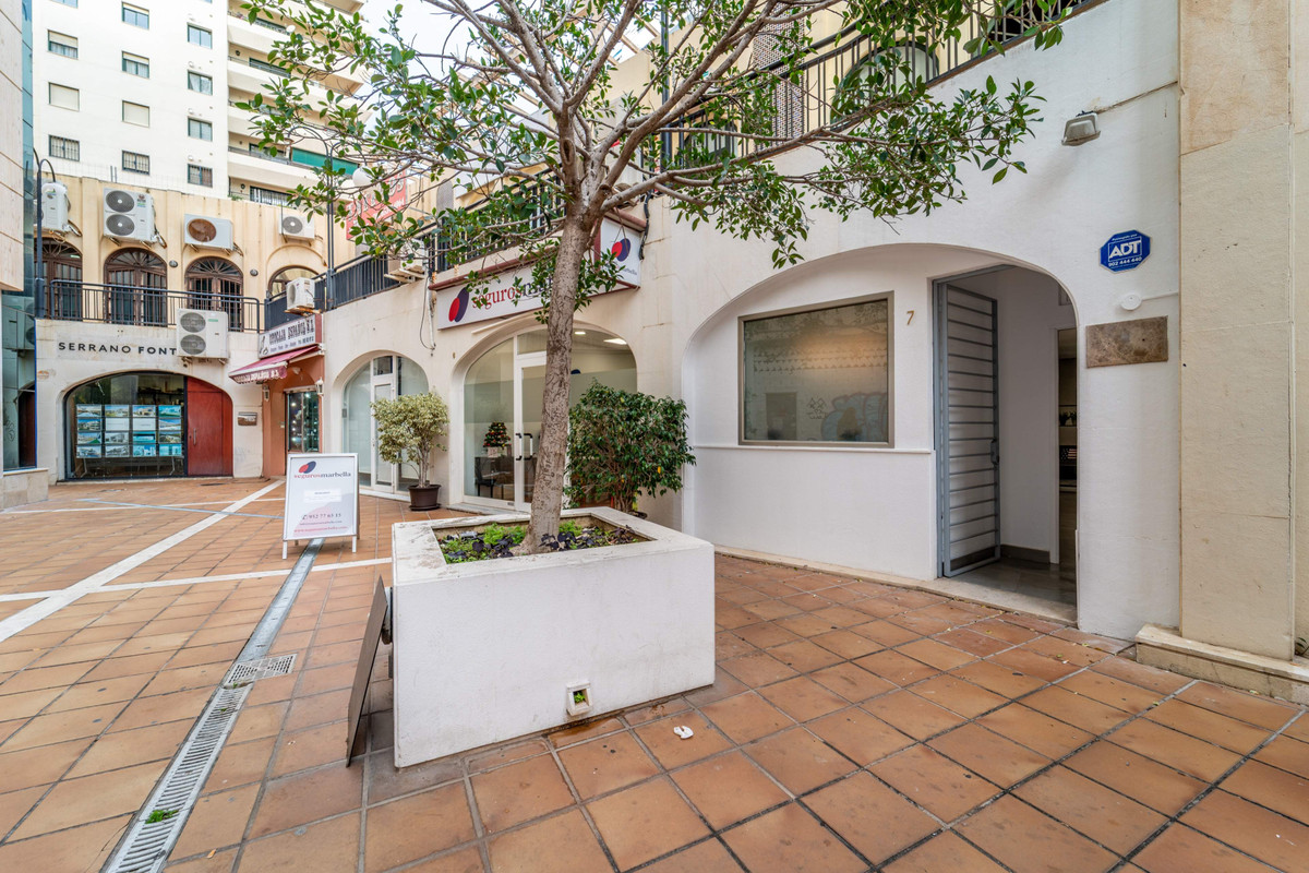 9406283a01f365cc821b2e60f2213baa - 17