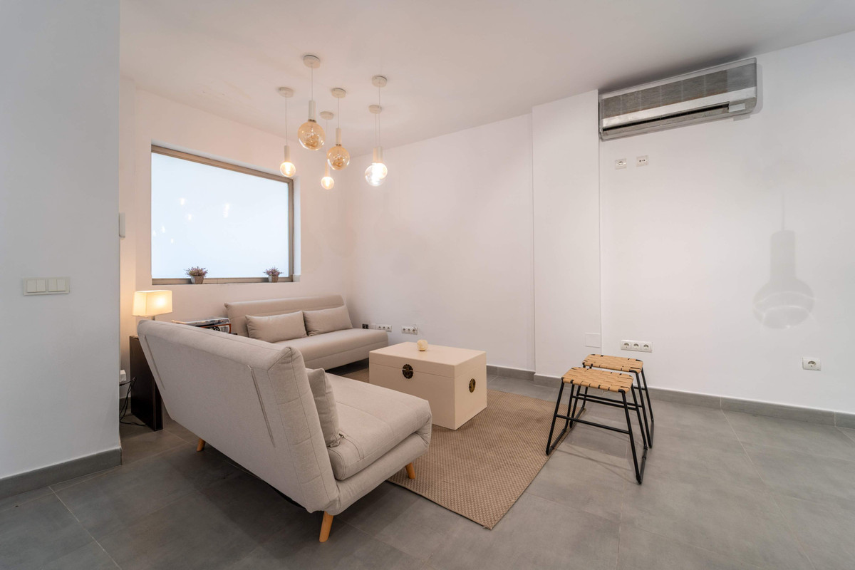 9406283a01f365cc821b2e60f2213baa - 2