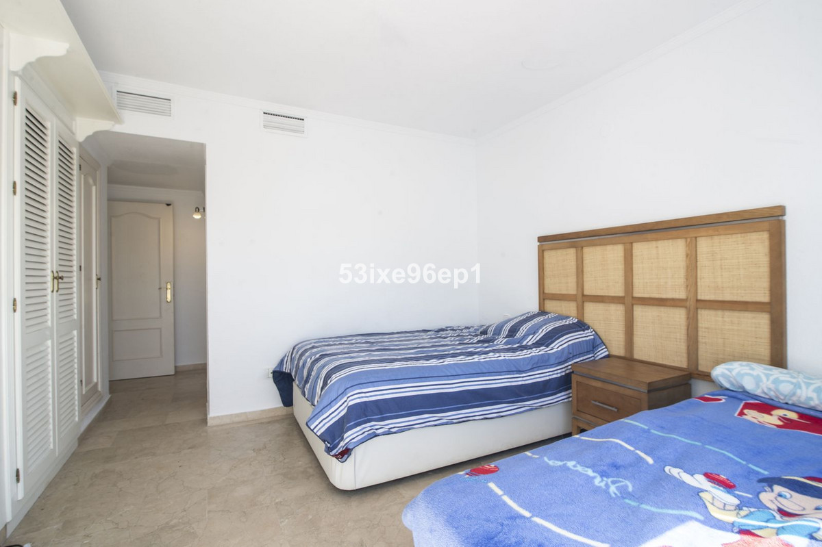 94428db136a8f3765e96c43295b6a5e5 - 17