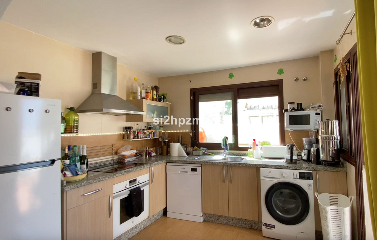 98c48aea3766ad8cf45a5aa2ba2ca4bb - 28