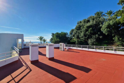 99f0d220b1cc3d007a31f84d68296d70 - 54