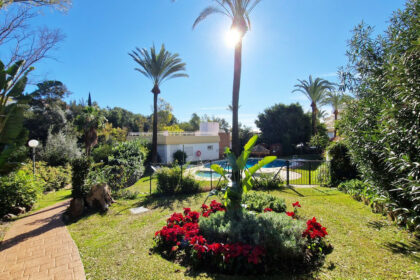 99f0d220b1cc3d007a31f84d68296d70 - 56