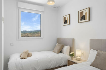 9c0e5d05839bb81212631b53d5e0d794 - 16