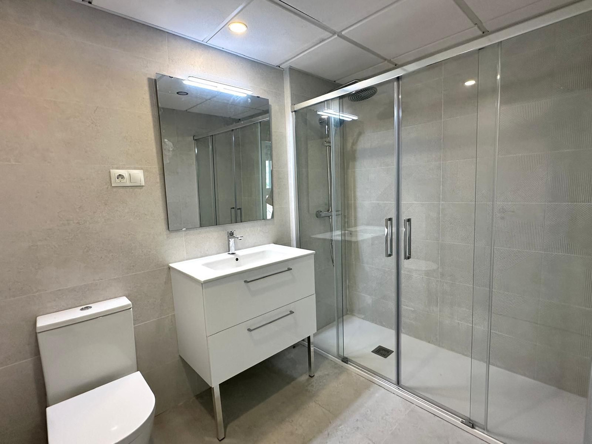 9d5d0ff75a51f2bbff87caf9c025207d - 10